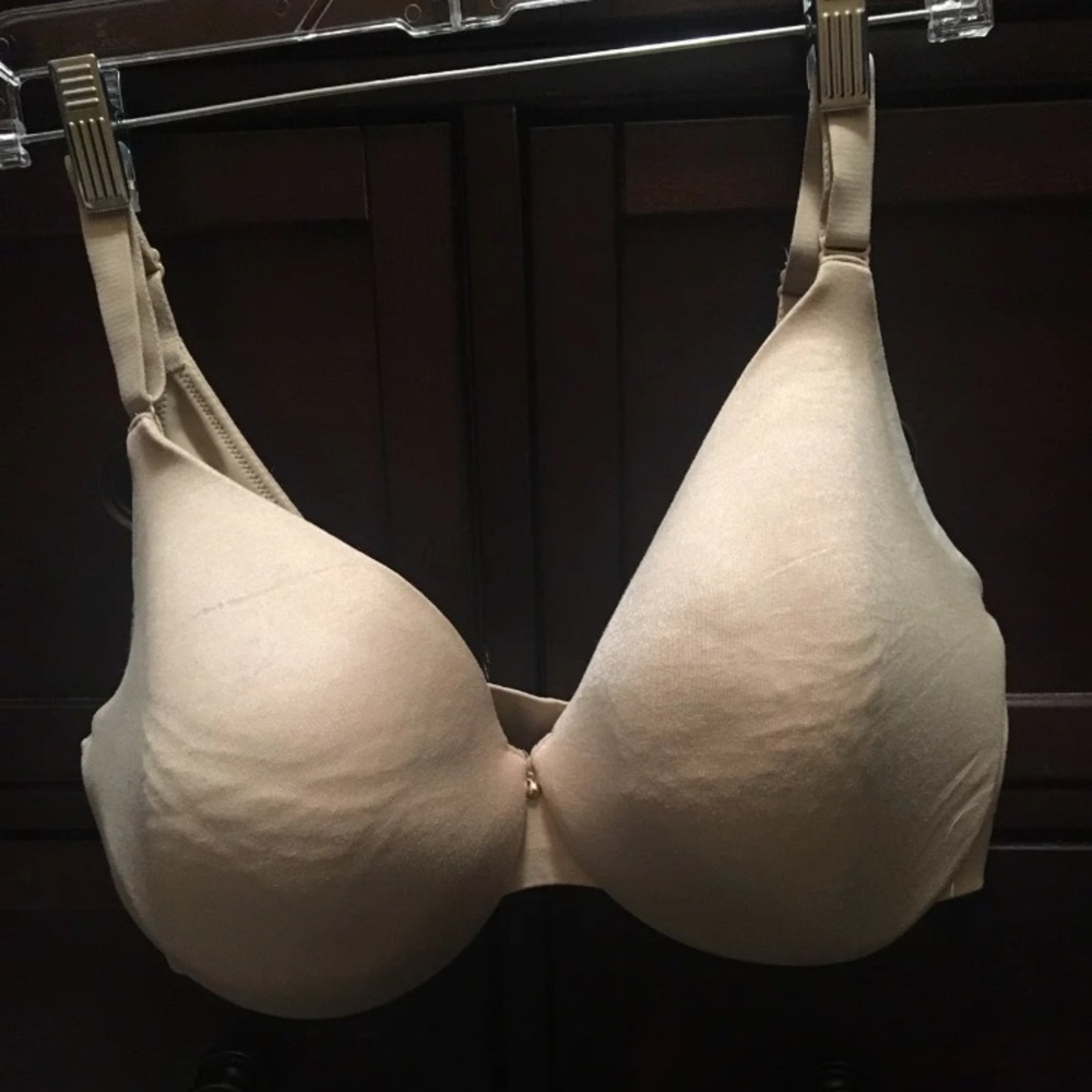Lane Bryant Bra: Cacique 38DDD